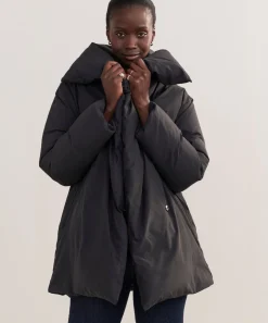 Apres Coat