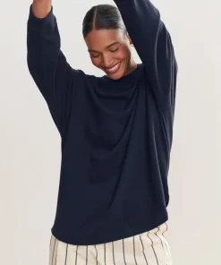 Boyfriend Long-Sleeve Tee