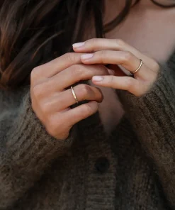 Brook Gold Band