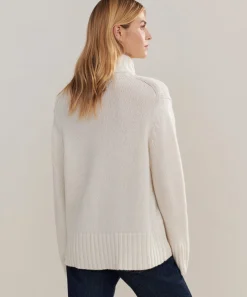 Cashmere Jet Turtleneck