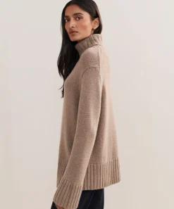 Cashmere Jet Turtleneck