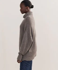 Cashmere Porter Turtleneck