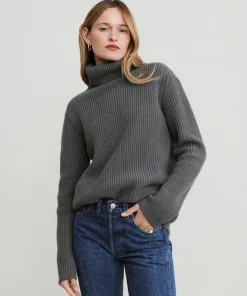Cashmere Turtleneck