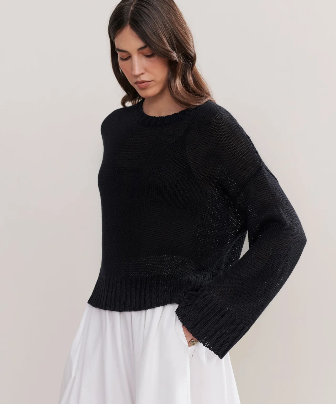 Cropped Linen Crewneck
