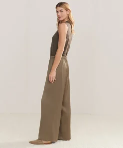 Demi Pant