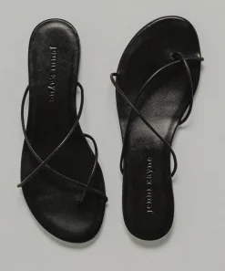 Eve Sandal