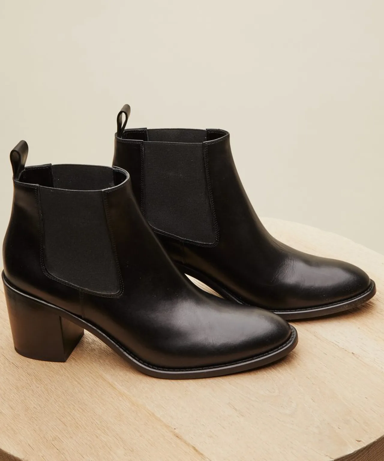 Leather Heeled Chelsea Boot
