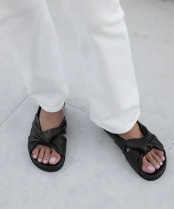 Leather Knot Sandal