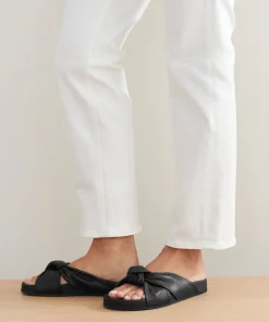 Leather Knot Sandal
