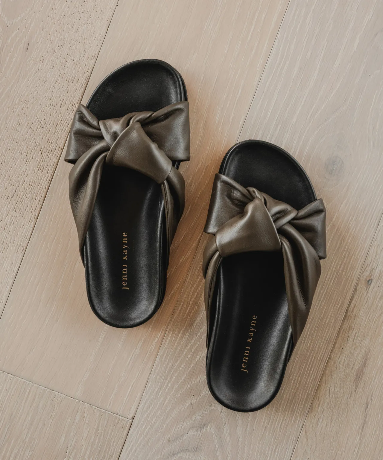Leather Knot Sandal