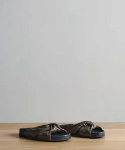 Leather Knot Sandal