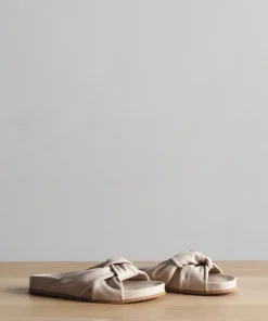 Leather Knot Sandal