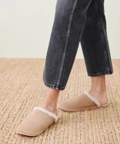 Lodge Outdoor Slipper