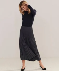 Pleated Skirt