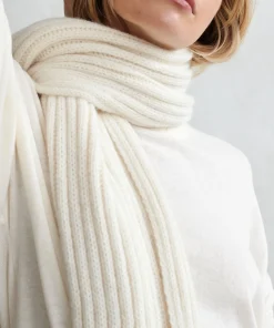 Ribbed Scarf